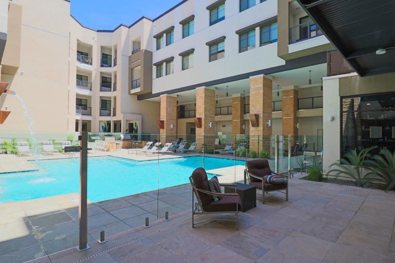 Walk Score 81-Shopping District-King Bed-Parking G2047 Scottsdale Exterior photo